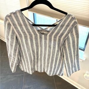 100% Linen Striped Gray Women's Top Size XS